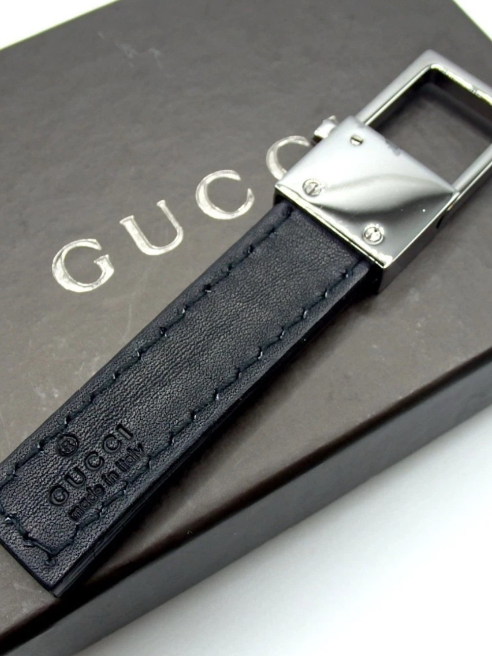 GUCCI Black Leather KeyHolder with Silver-Tone Hardware